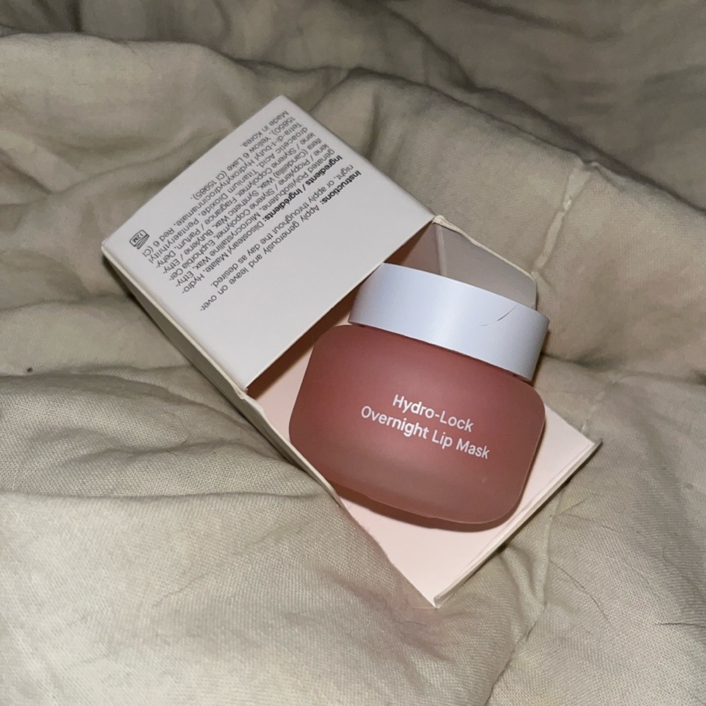 NEW SPOILED CHILD Lip overnight renewal mask SPOILED CHILD NIB Hydro Lock
